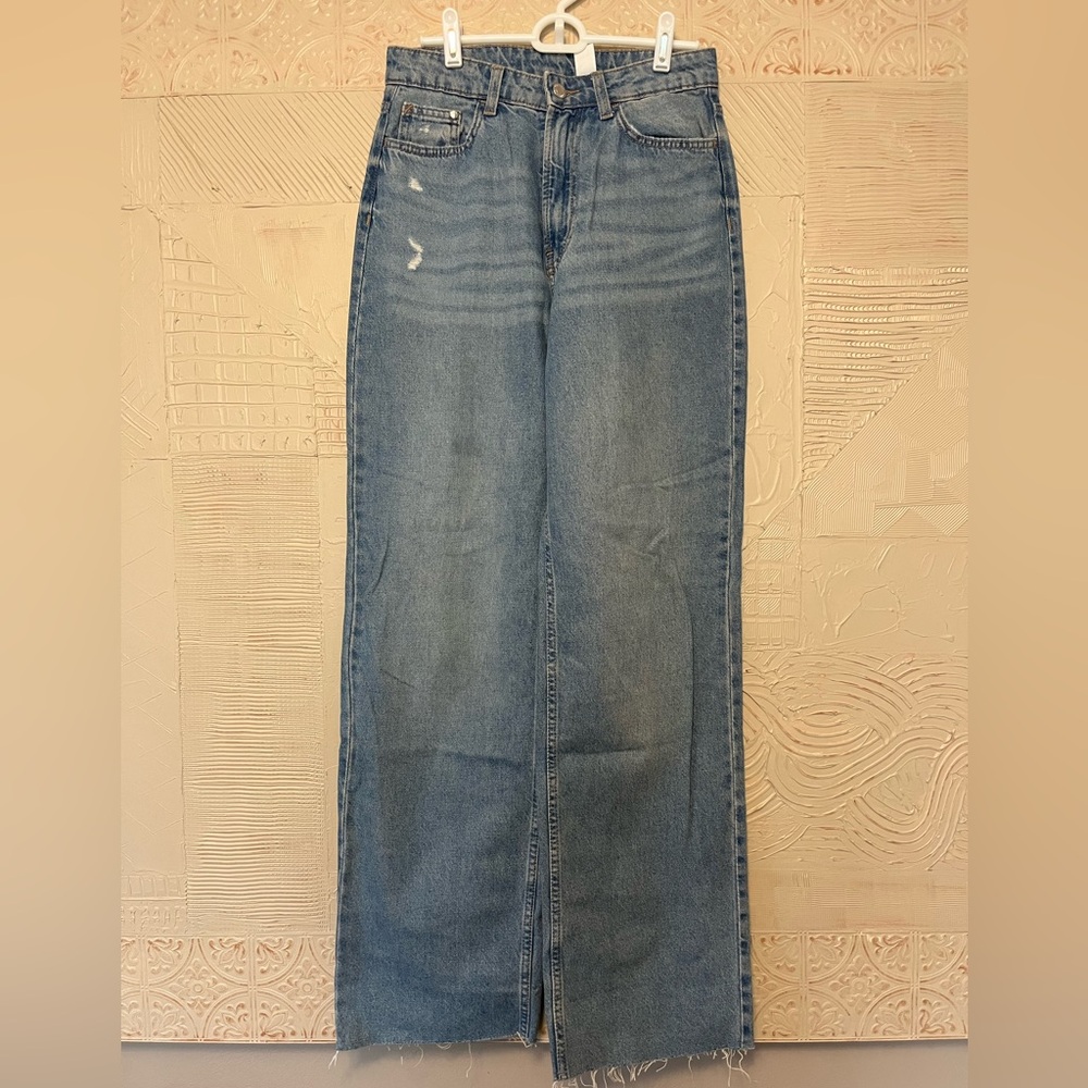EUC &Denim light washed wide jean, ultra high waist, size 4